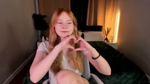 Julia online show from February 7, 2026, 1:09 am