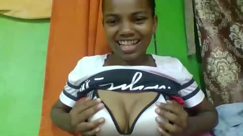 Snapshot of juliah02 chatting on April 2, 2026, 10:13 am juliah02 online show from April 2, 2026, 10:13 am