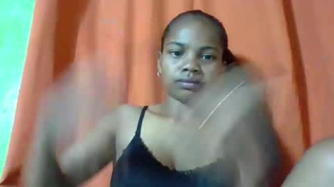 Snapshot of juliah02 chatting on April 14, 2026, 2:50 am juliah02 online show from April 14, 2026, 2:50 am
