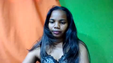 Snapshot of juliah02 chatting on May 15, 2026, 5:36 am juliah02 online show from May 15, 2026, 5:36 am