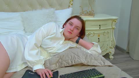 JuliaJeff online show from February 26, 2025, 12:38 am