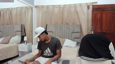 julian billy online show from December 30, 2024, 2:51 pm