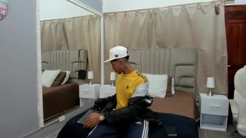 julian billy online show from February 10, 2025, 11:25 am