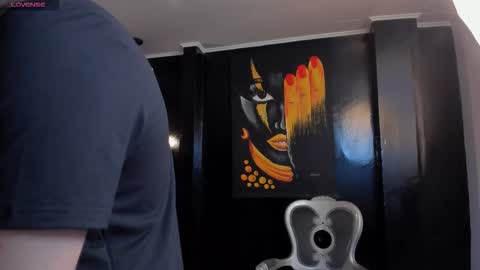 JULIAN  online show from February 4, 2026, 11:16 am