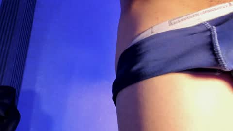 JULIAN  online show from May 23, 2026, 2:50 am