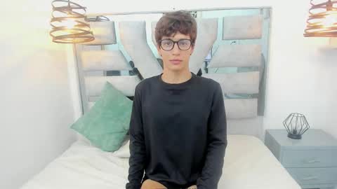 julian_steward online show from January 12, 2026, 7:52 pm