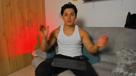 julian_wallace online show from March 9, 2026, 4:55 pm