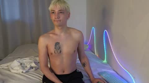 Eren online show from April 3, 2026, 1:03 am