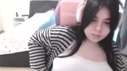 Snapshot of julianesanzo chatting on June 30, 2026, 2:29 pm MIa online show from June 30, 2026, 2:29 pm