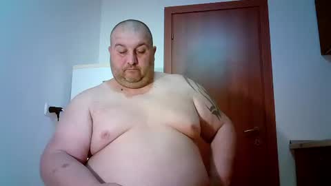 Juliano online show from March 12, 2026, 11:00 pm