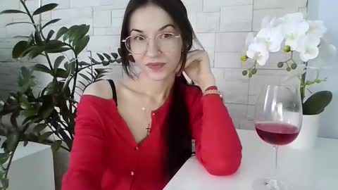 Snapshot of juliaorgasm chatting on February 4, 2026, 1:28 pm Julia online show from February 4, 2026, 1:28 pm