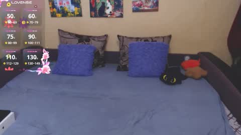 Snapshot of juliasane_ chatting on March 12, 2026, 4:13 pm Jul online show from March 12, 2026, 4:13 pm
