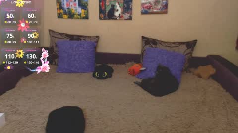 Snapshot of juliasane_ chatting on March 26, 2026, 9:59 am Jul online show from March 26, 2026, 9:59 am