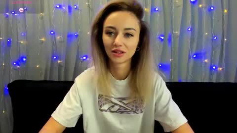 Yulya online show from November 15, 2025, 3:26 am