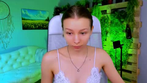 juliedaniel online show from November 25, 2025, 8:14 am