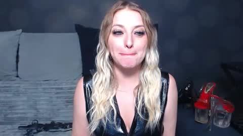 julia online show from May 14, 2026, 9:27 am