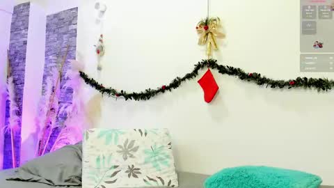 Snapshot of julieta_333 chatting on January 6, 2025, 3:51 pm julieta_333 online show from January 6, 2025, 3:51 pm