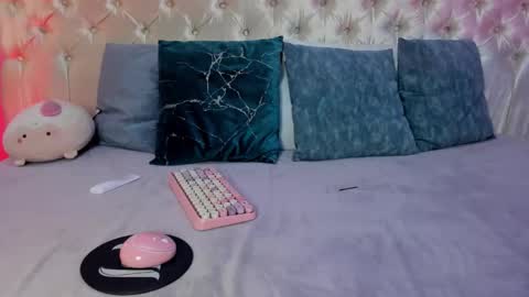 Julieta  online show from December 16, 2025, 11:59 am