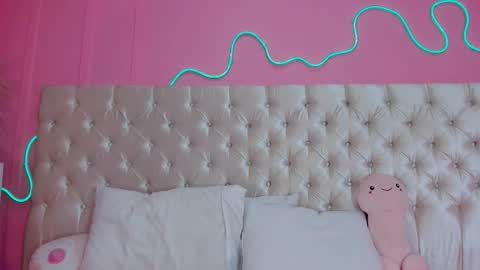 Julieta  online show from February 23, 2026, 12:02 pm