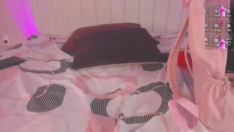 Julieta  IG juietaflower06 online show from February 7, 2025, 12:50 pm