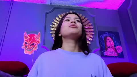 Snapshot of julieta_russell chatting on December 31, 2024, 2:47 pm Julieta online show from December 31, 2024, 2:47 pm