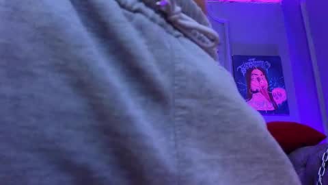Snapshot of julieta_russell chatting on February 25, 2025, 11:41 am Julieta online show from February 25, 2025, 11:41 am