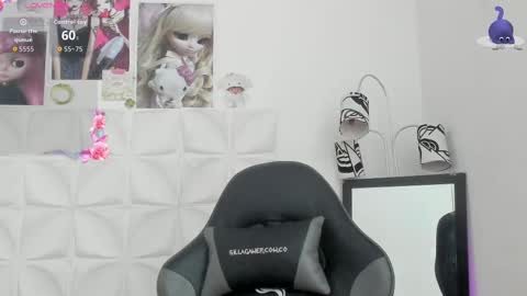 Julieth online show from November 16, 2025, 3:39 pm