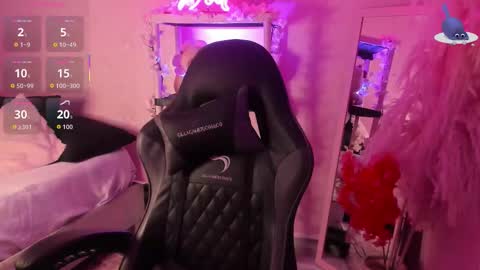 Snapshot of juliethmosss chatting on February 16, 2026, 11:12 pm Julieth online show from February 16, 2026, 11:12 pm