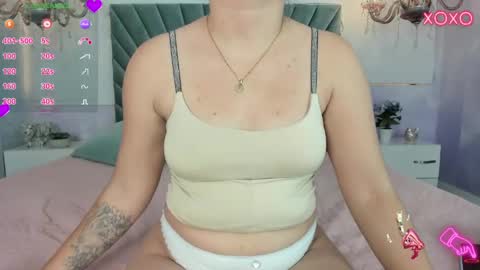 Snapshot of julietsofia chatting on February 27, 2026, 8:20 pm Juliet online show from February 27, 2026, 8:20 pm