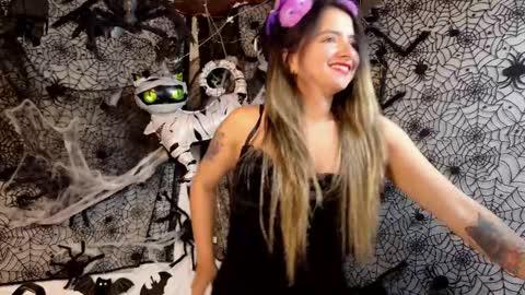 Julietta Jackson online show from October 29, 2025, 7:48 pm