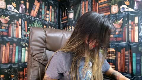 Julietta Jackson online show from April 2, 2026, 8:17 pm