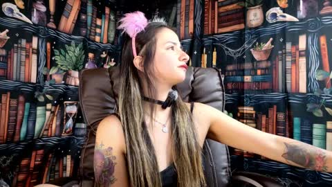 Julietta Jackson online show from April 9, 2026, 9:09 pm