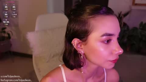 Snapshot of juliette_dee chatting on January 27, 2025, 9:11 pm Juliette Dee online show from January 27, 2025, 9:11 pm