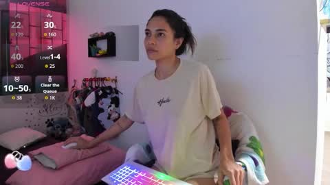 juliette online show from September 26, 2025, 11:25 am