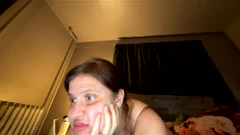 Snapshot of juliettelatte81200 chatting on June 9, 2026, 1:17 am juliettelatte81200 online show from June 9, 2026, 1:17 am