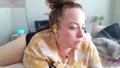 Snapshot of julimonroe chatting on March 14, 2026, 10:37 pm Juli Monroe online show from March 14, 2026, 10:37 pm