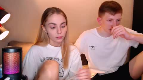 sweet online show from November 13, 2025, 10:52 pm