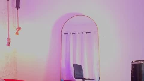 Snapshot of july_quinzel chatting on May 27, 2026, 2:52 am july_quinzel online show from May 27, 2026, 2:52 am