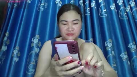 Snapshot of julybeo chatting on April 6, 2026, 10:27 am julybeo online show from April 6, 2026, 10:27 am