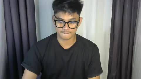 call me julz online show from October 14, 2025, 1:34 pm