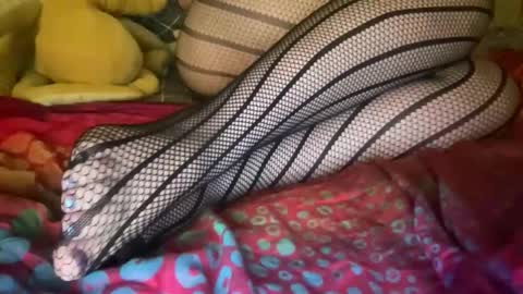 Juniper Darling  online show from April 15, 2026, 5:42 pm