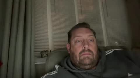 Junky online show from November 18, 2025, 10:47 pm