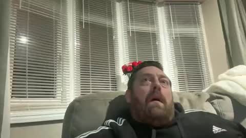 Snapshot of junky345 chatting on January 17, 2026, 9:51 pm Junky online show from January 17, 2026, 9:51 pm