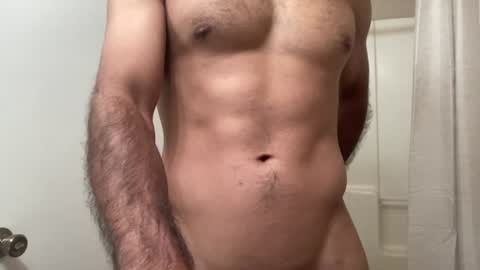 junmontes33 online show from June 13, 2026, 11:41 am