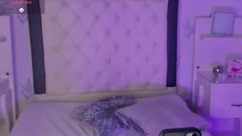 Snapshot of junosomnum chatting on February 5, 2025, 11:39 pm junosomnum online show from February 5, 2025, 11:39 pm