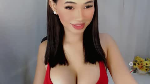 Julia online show from March 11, 2026, 12:55 pm