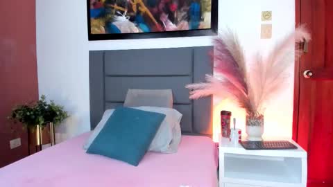 Jupiter Fox online show from February 28, 2026, 12:44 am