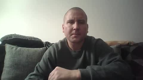 just1more5 online show from January 18, 2026, 4:49 am