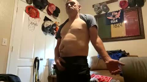 just4fun1523 online show from November 13, 2025, 2:54 am