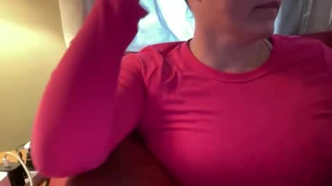 Snapshot of just4you101 chatting on November 10, 2025, 9:03 pm Flirty influncer online show from November 10, 2025, 9:03 pm